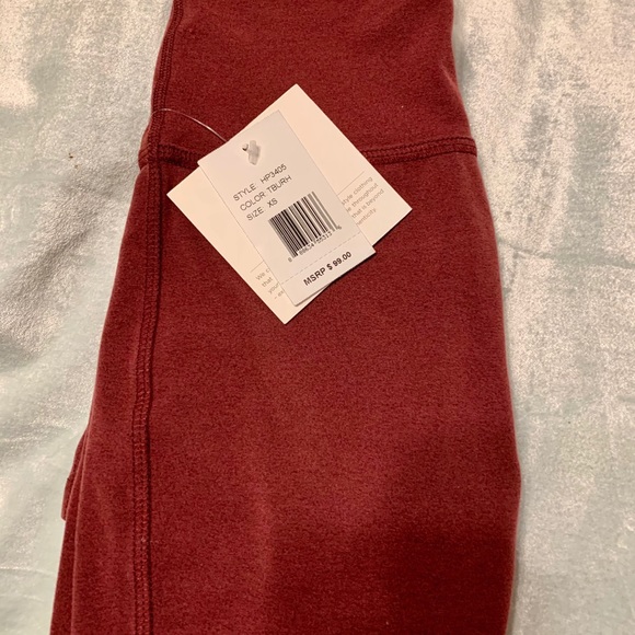 NWT Beyond Yoga Peek Through High Waisted Legging - Picture 3 of 4